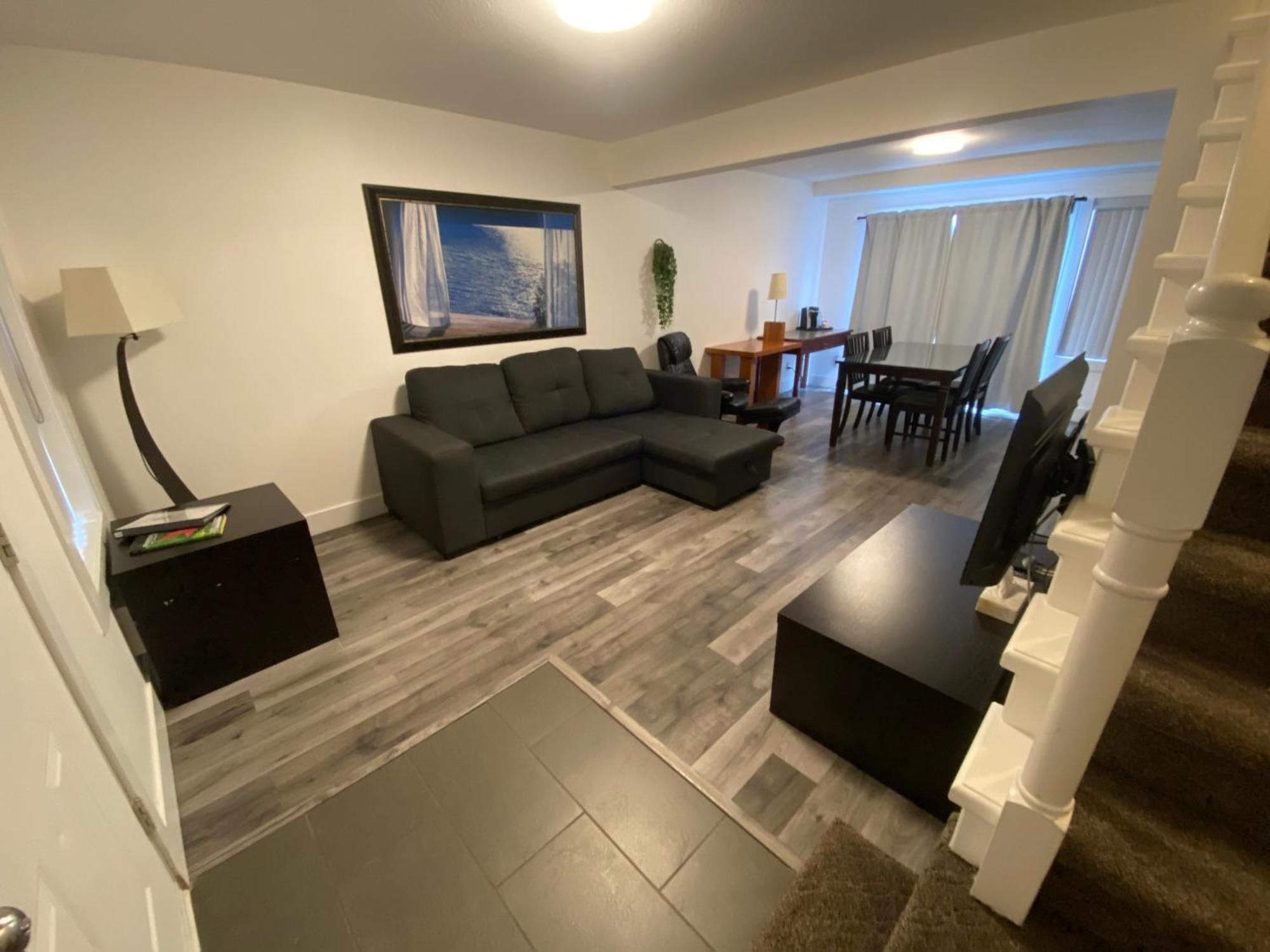 Riverside Resort & Rv Park شاطئ كواليكم المظهر الخارجي الصورة